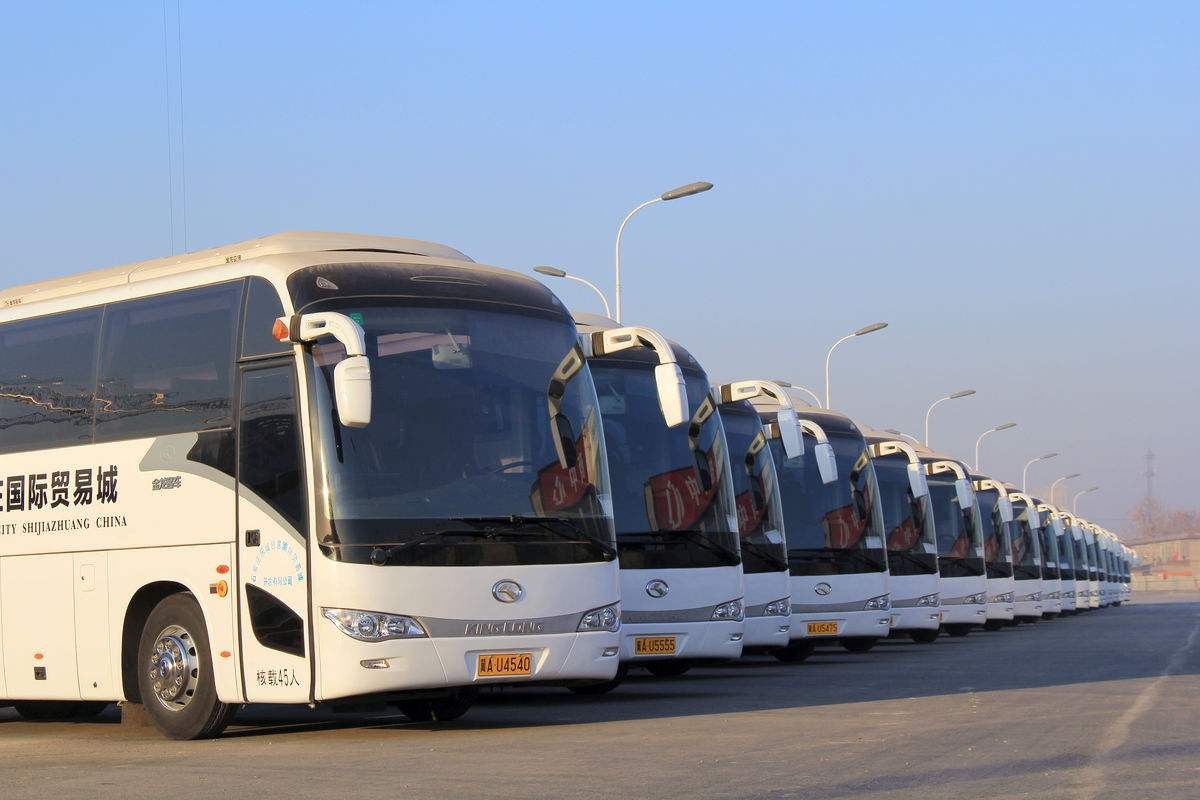 成都商務租車，成都機場接送租車，成都租車哪家便宜